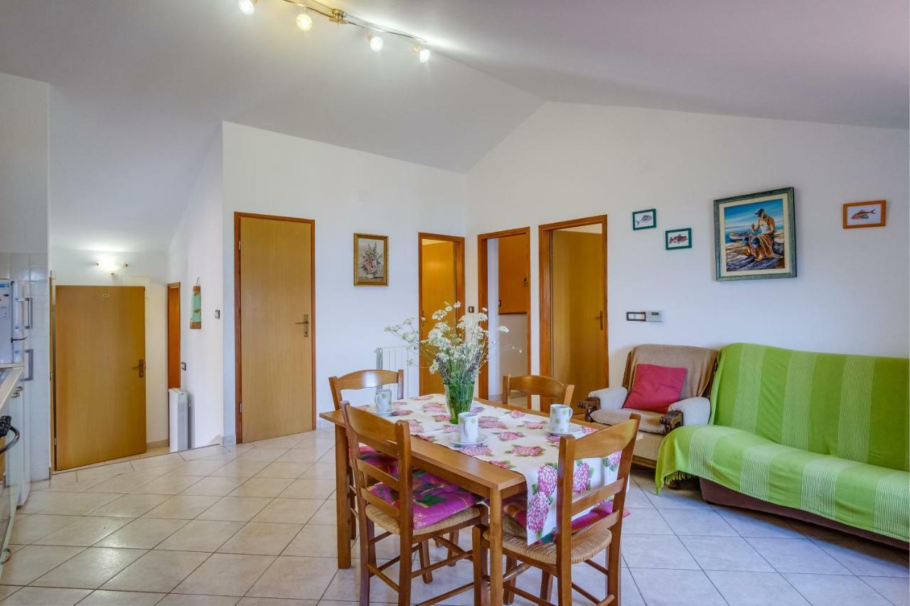 Apartmani Zorica Martinšćica 외부 사진