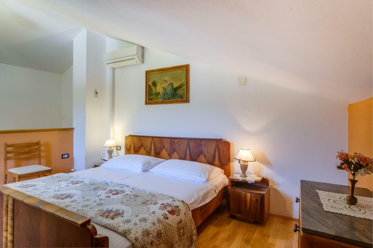Apartmani Zorica Martinšćica 외부 사진